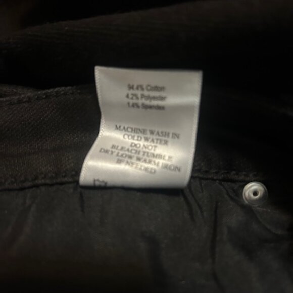 Just USA Black 5 pocket cropped Flare denim jeans, size 12 - Picture 6 of 6